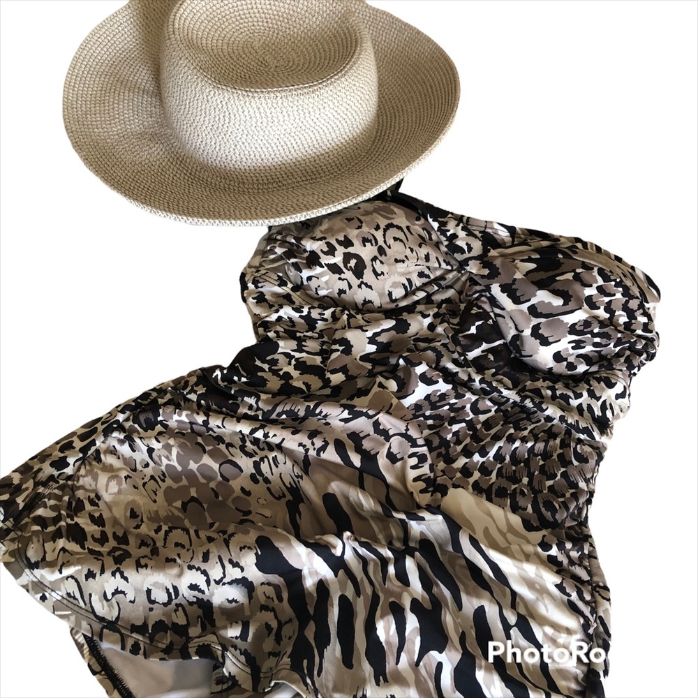 Jantzen One Piece Animal Print Bathing Suit